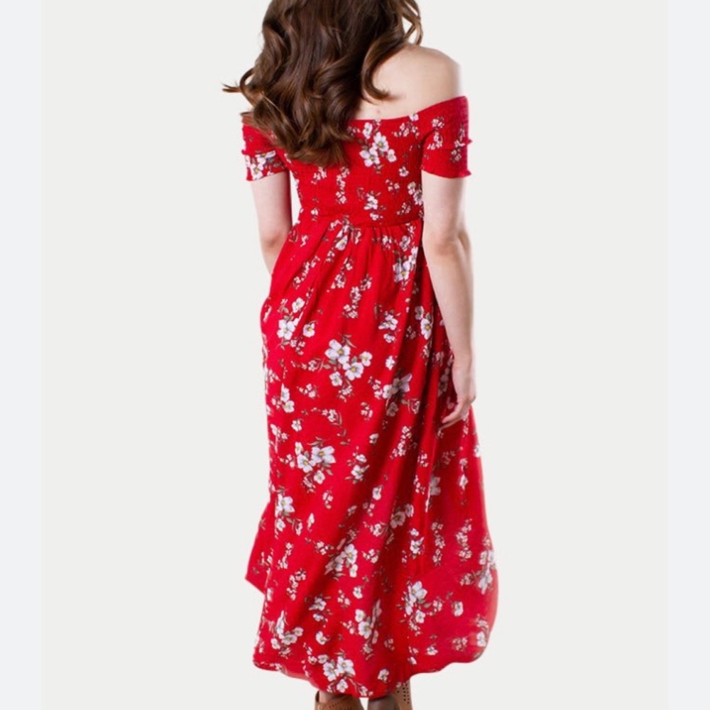 Parisian Sundress. Off the shoulder, midi skirt. 8